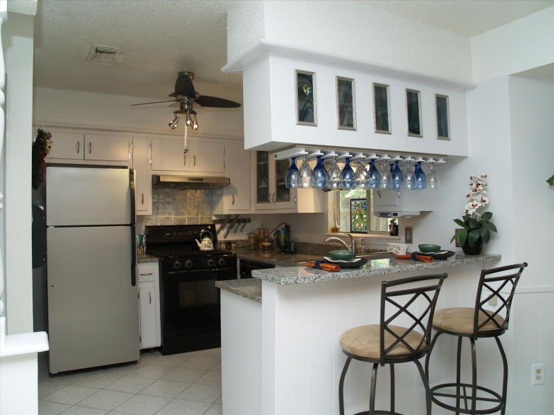 kitchen bar on Shutterbug Studios   Floor Plan For